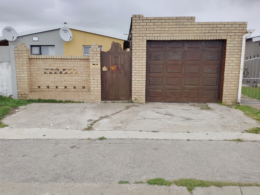 2 Bedroom Property for Sale in New Brighton Eastern Cape